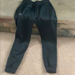 Under Armour black joggers - men’s small